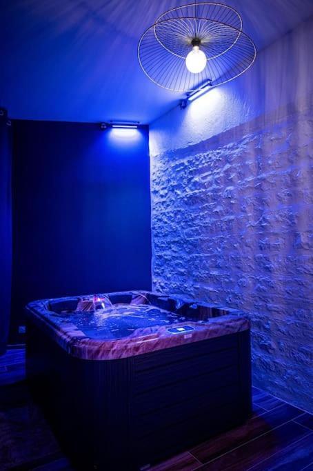 Love Room Spa Privatif Villefranche-sur-Saône Εξωτερικό φωτογραφία
