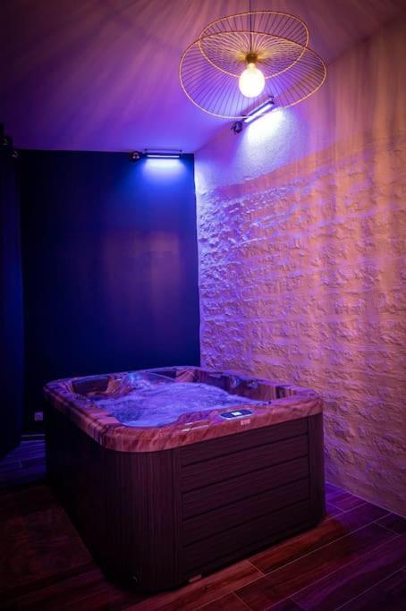 Love Room Spa Privatif Villefranche-sur-Saône Εξωτερικό φωτογραφία